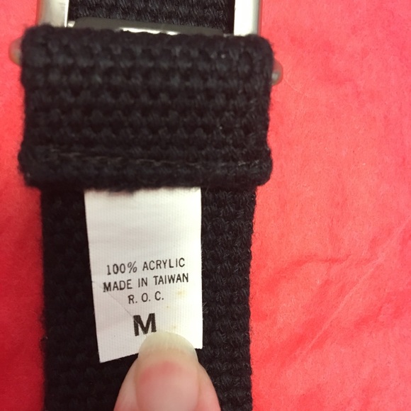 VINTAGE Girls ESPRIT Black & Silver Belt - Picture 3 of 6